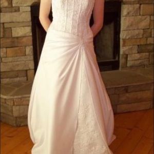 Wedding dress